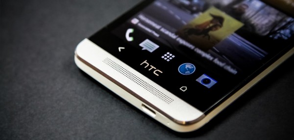 HTC One - głośnik