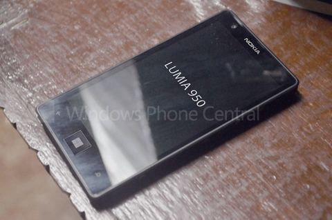 Nokia Lumia 950 - prototyp