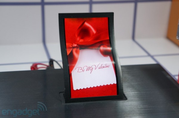 LG flexible OLED