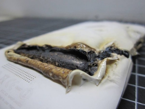 HTC One X - po eksplozji