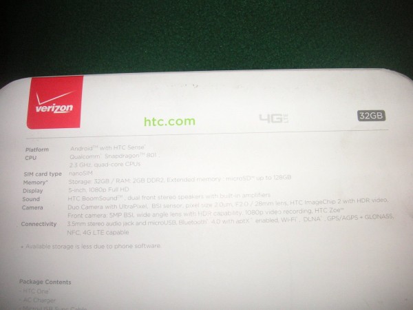HTC One 2014 - kartonik, tył